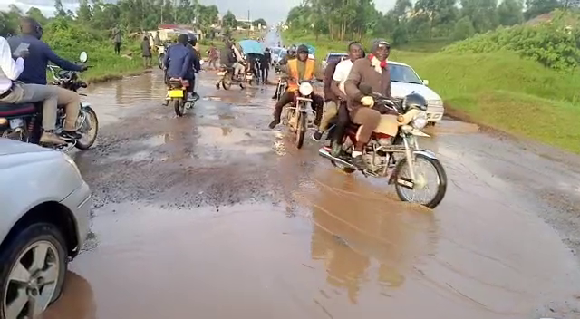 Pot-holes threaten life on Bushenyi-Mbarara Highway
