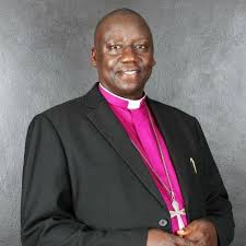 Bishop Twinomujuni transfers priests